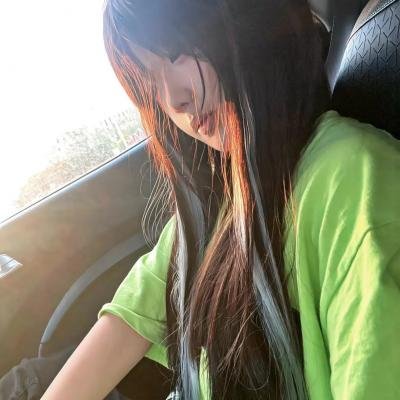 女哭声